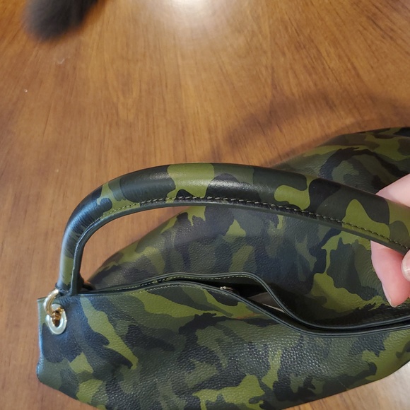 NWOT Mark & Graham Camo Build A Bag - Picture 5 of 12